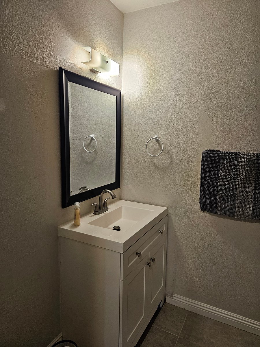 Furnished Finder property 1049720_1 photo 6