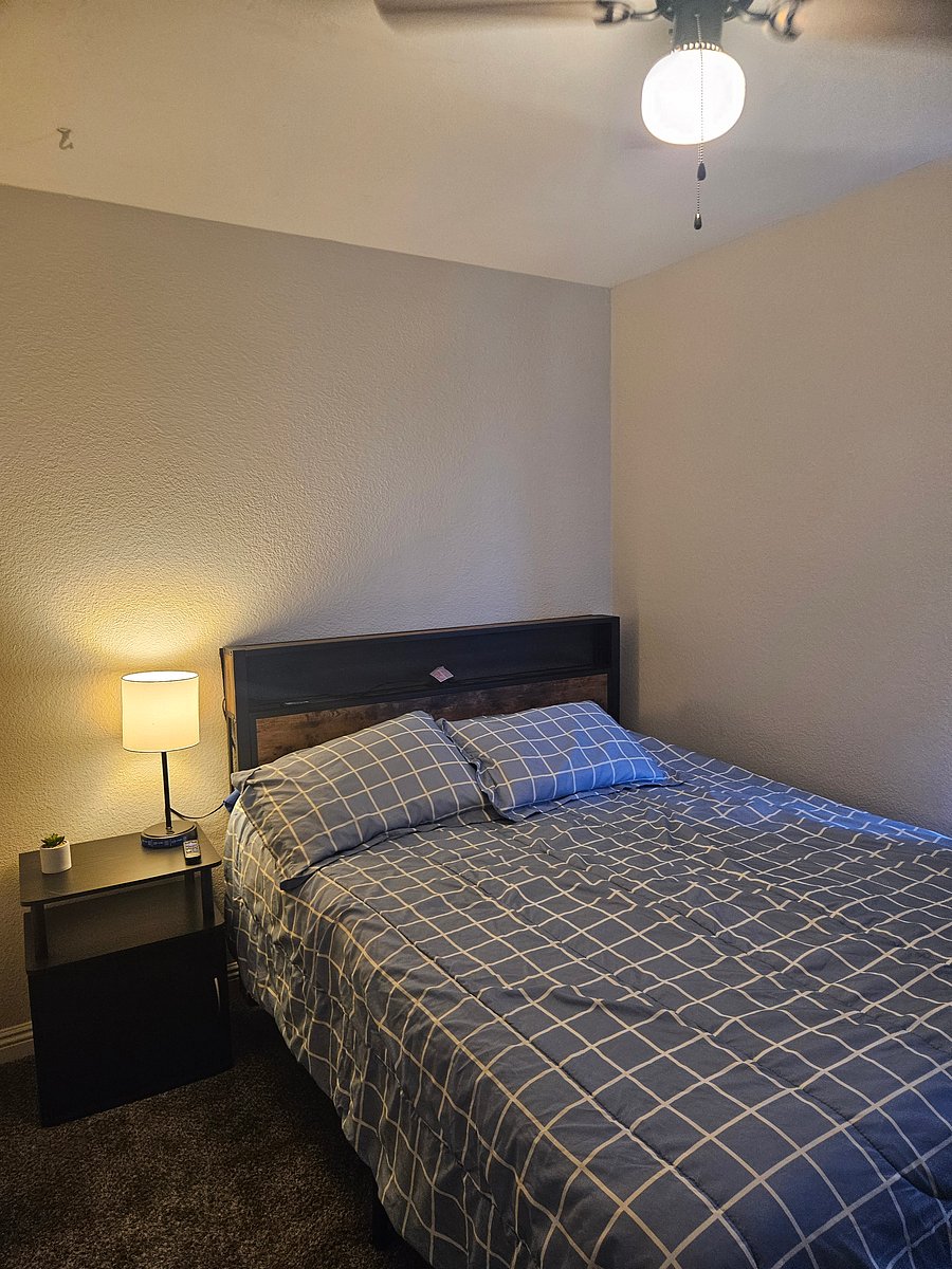 Furnished Finder property 1049720_1 photo 17