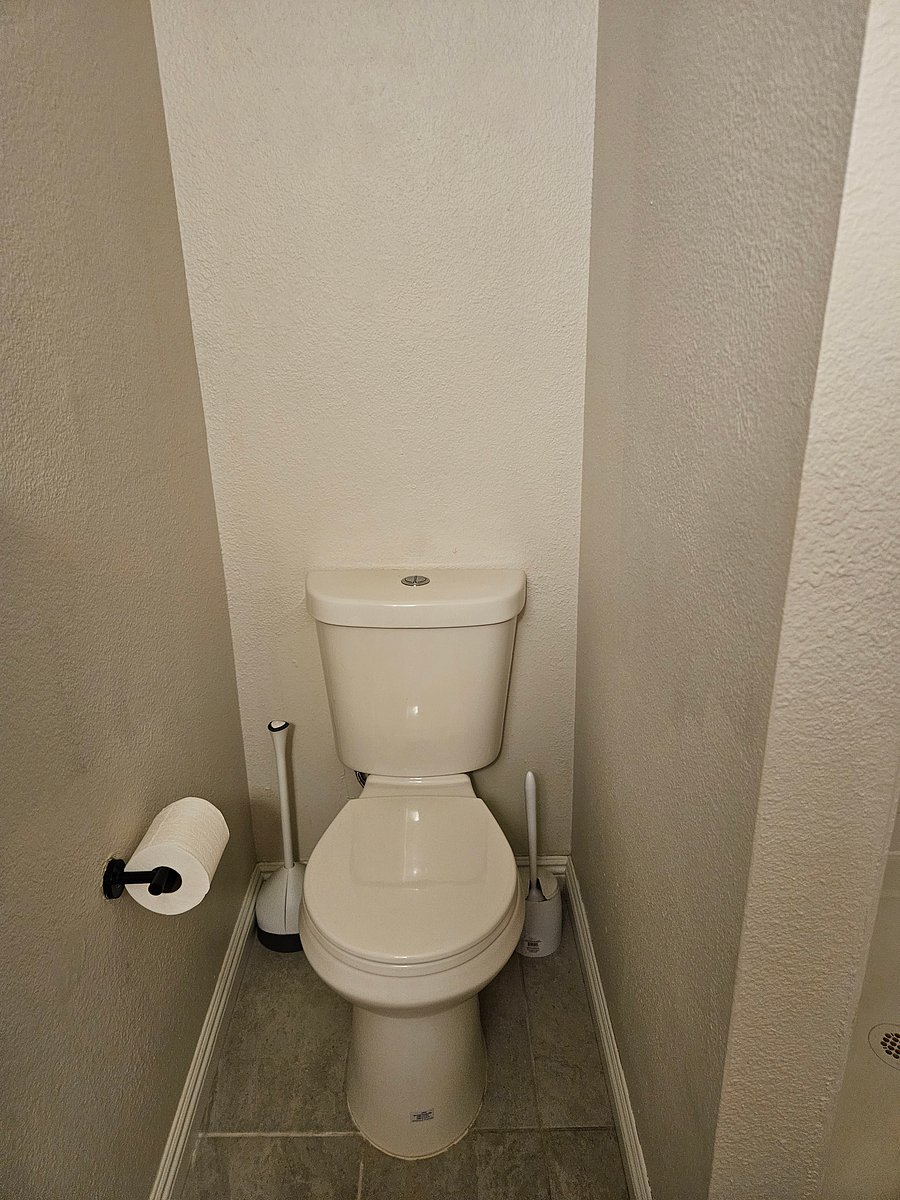Furnished Finder property 1049720_1 photo 4