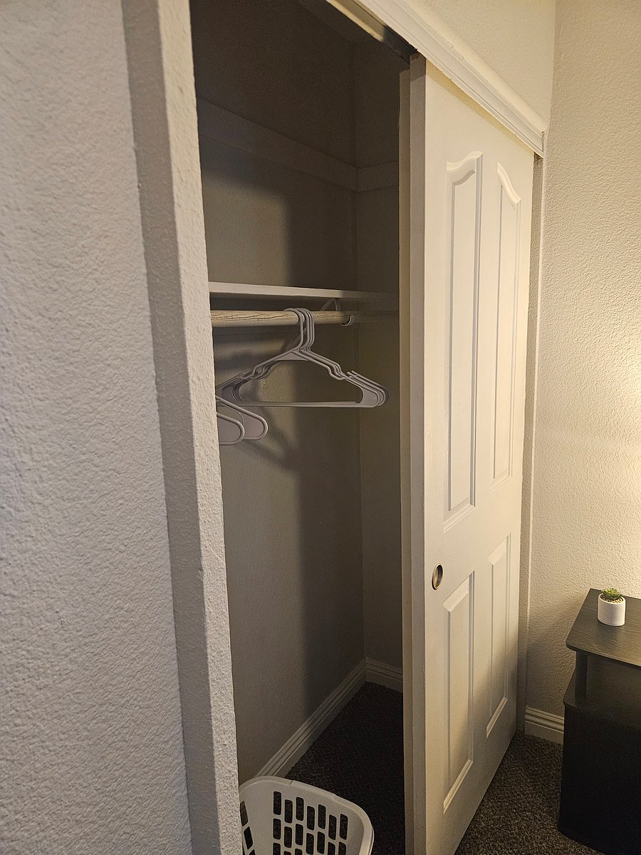 Furnished Finder property 1049720_1 photo 15