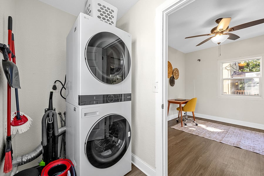 Furnished Finder property 1049723_1 photo 15