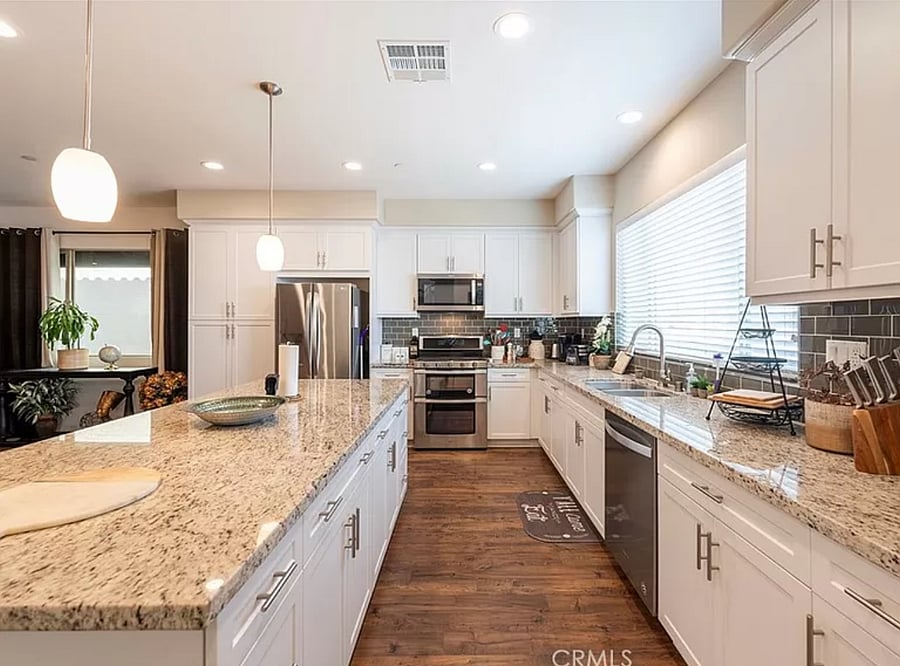Furnished Finder property 1049730_1 photo 9