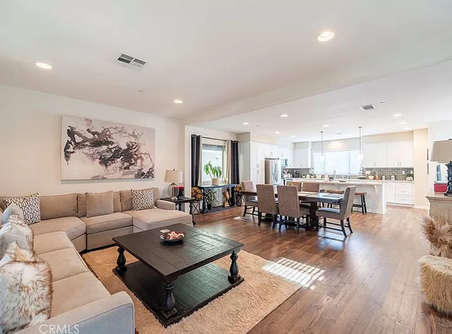 Furnished Finder property 1049730_1 photo 8