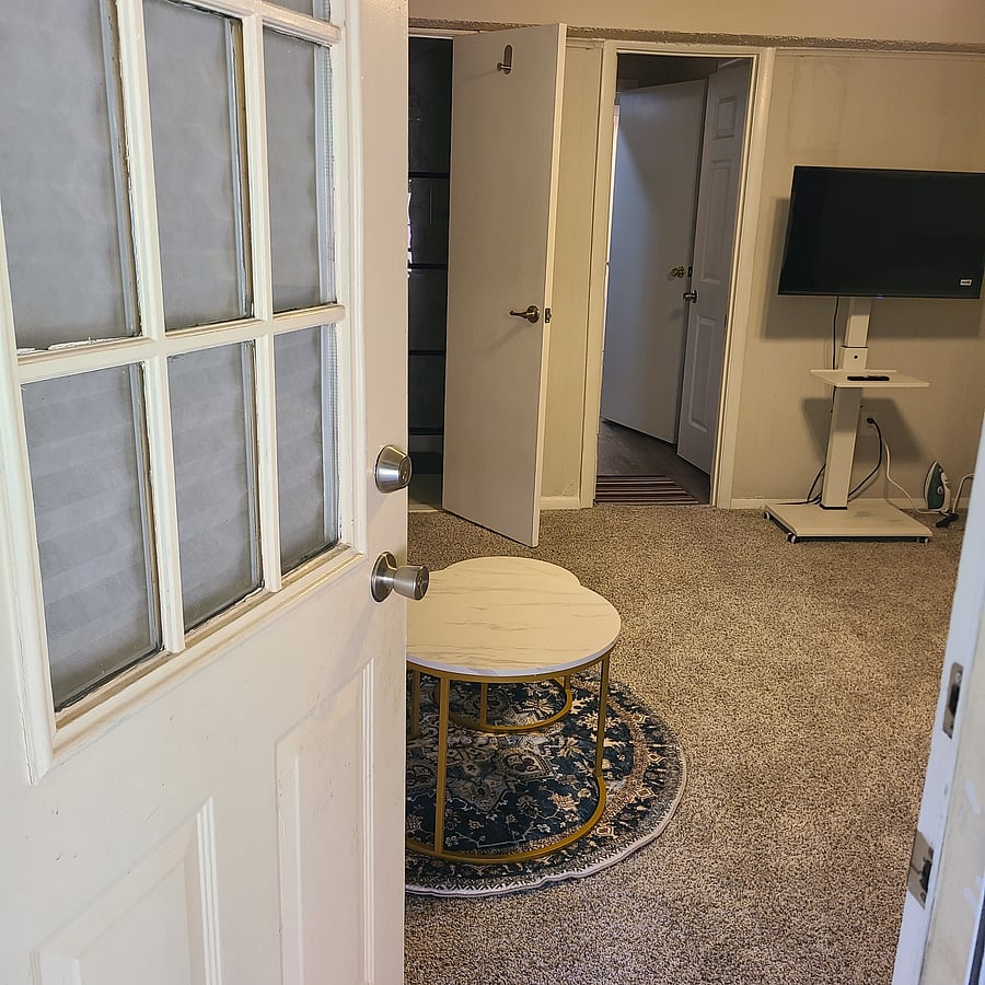 Furnished Finder property 1049731_1 photo 10