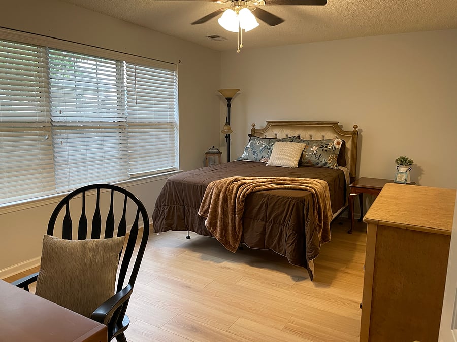 Furnished Finder property 1049746_1 photo 11
