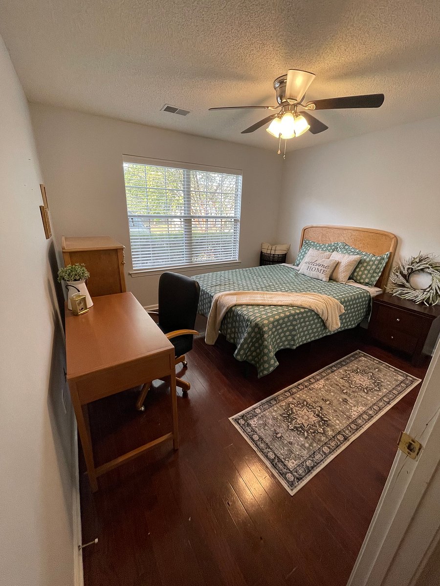 Furnished Finder property 1049746_1 photo 15