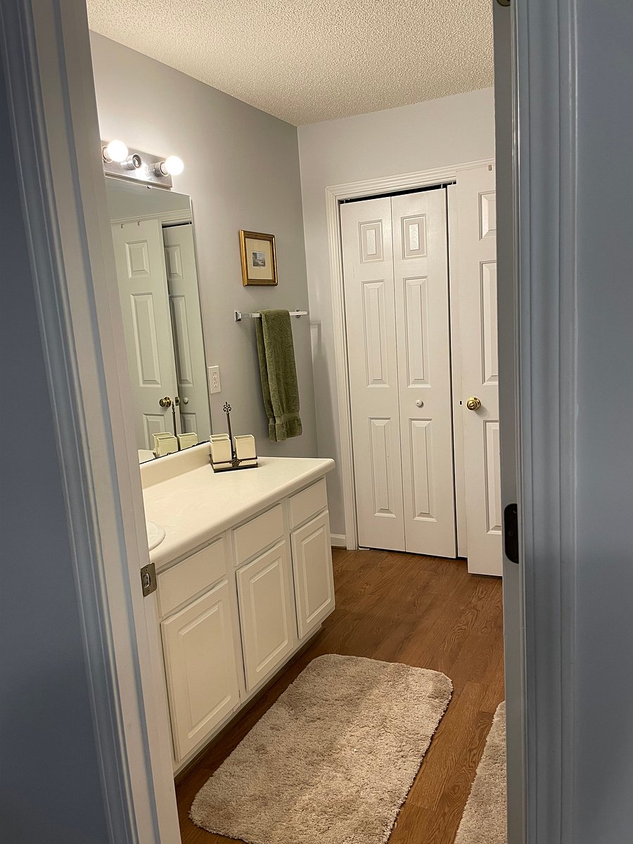 Furnished Finder property 1049746_1 photo 18