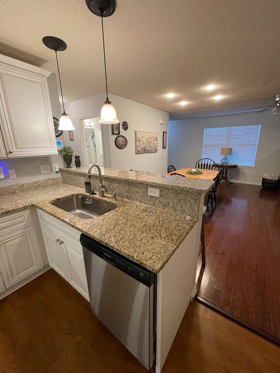 Furnished Finder property 1049746_1 photo 5