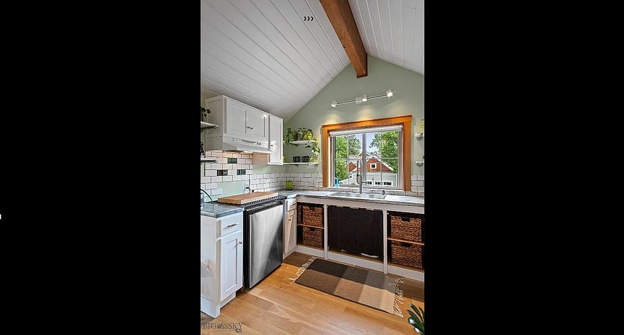 Furnished Finder property 1049749_1 photo 6