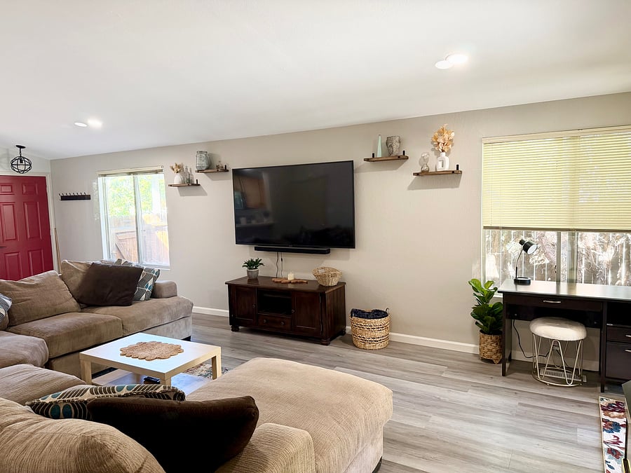 Furnished Finder property 1049755_1 photo 13