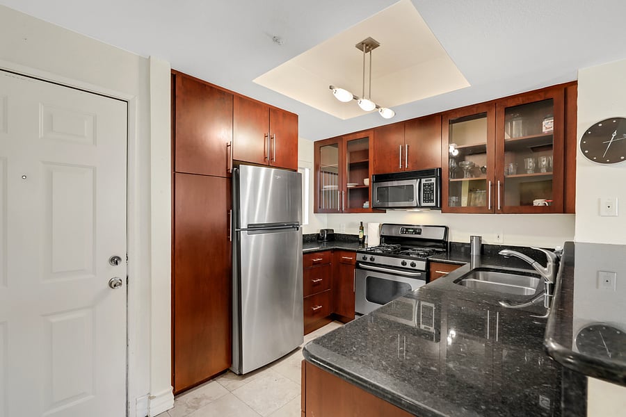 Furnished Finder property 1049757_1 photo 2