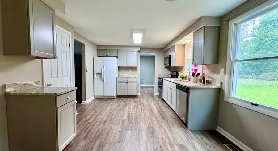 Furnished Finder property 1049767_1 photo 23