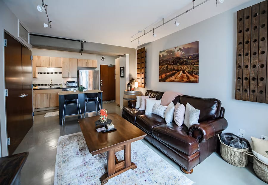 Furnished Finder property 1049773_1 photo 4