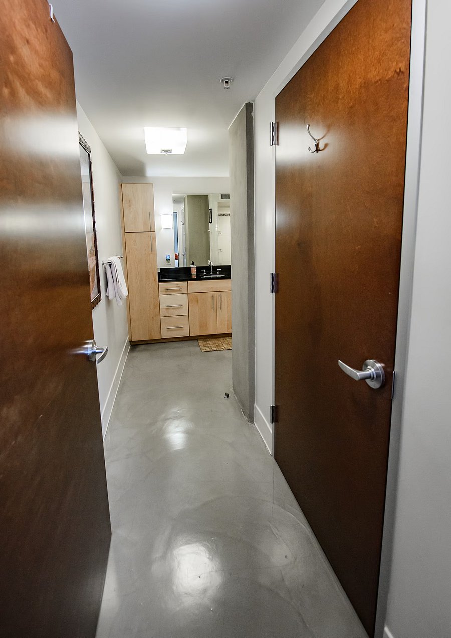 Furnished Finder property 1049773_1 photo 11