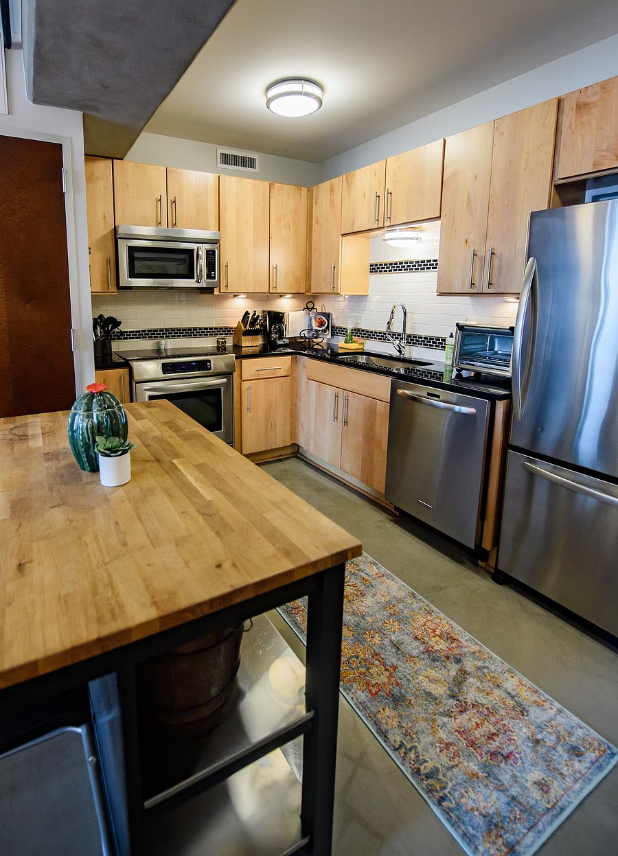 Furnished Finder property 1049773_1 photo 18