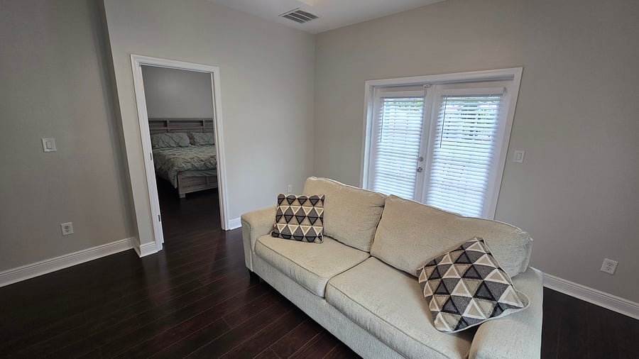 Furnished Finder property 1049785_1 photo 17