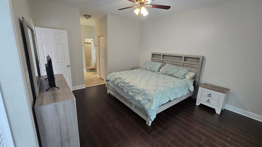 Furnished Finder property 1049785_1 photo 13