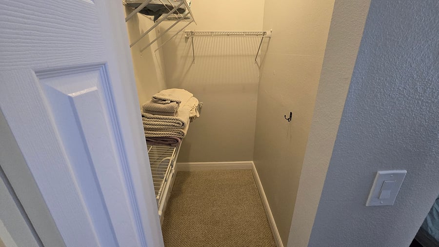 Furnished Finder property 1049785_1 photo 25