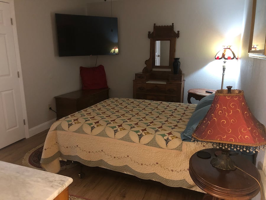 IT IS A WARM, WONDERFUL RESTING PLACE. MAKE SABLE'S ATTIC YOUR HOME AWAY FROM HOME.