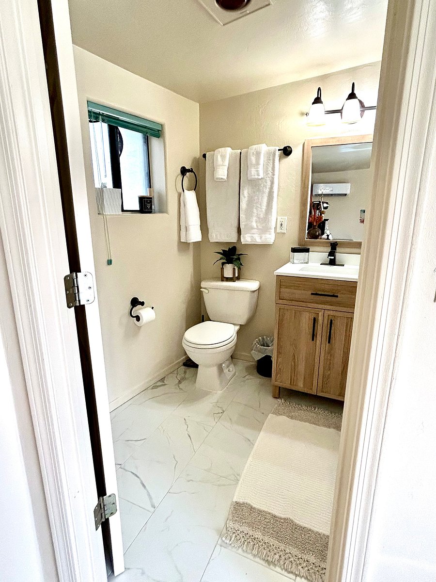 Furnished Finder property 1049800_1 photo 13