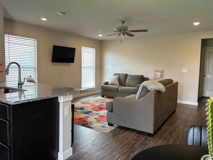 Furnished Finder property 1049801_1 photo 5