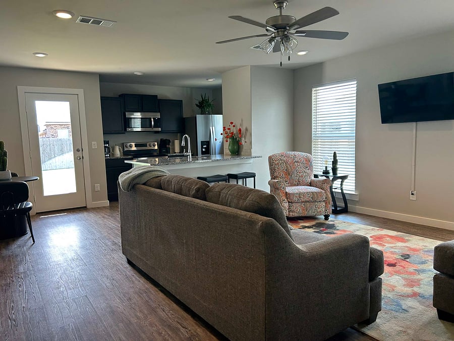Furnished Finder property 1049801_1 photo 7