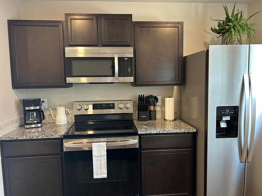 Furnished Finder property 1049801_1 photo 10