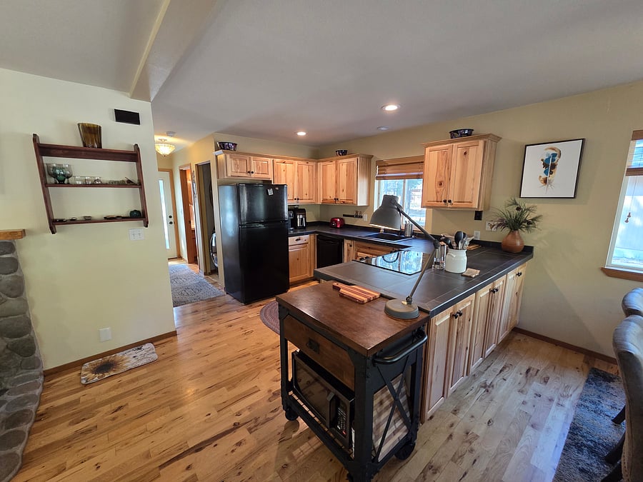 Furnished Finder property 1049813_1 photo 16