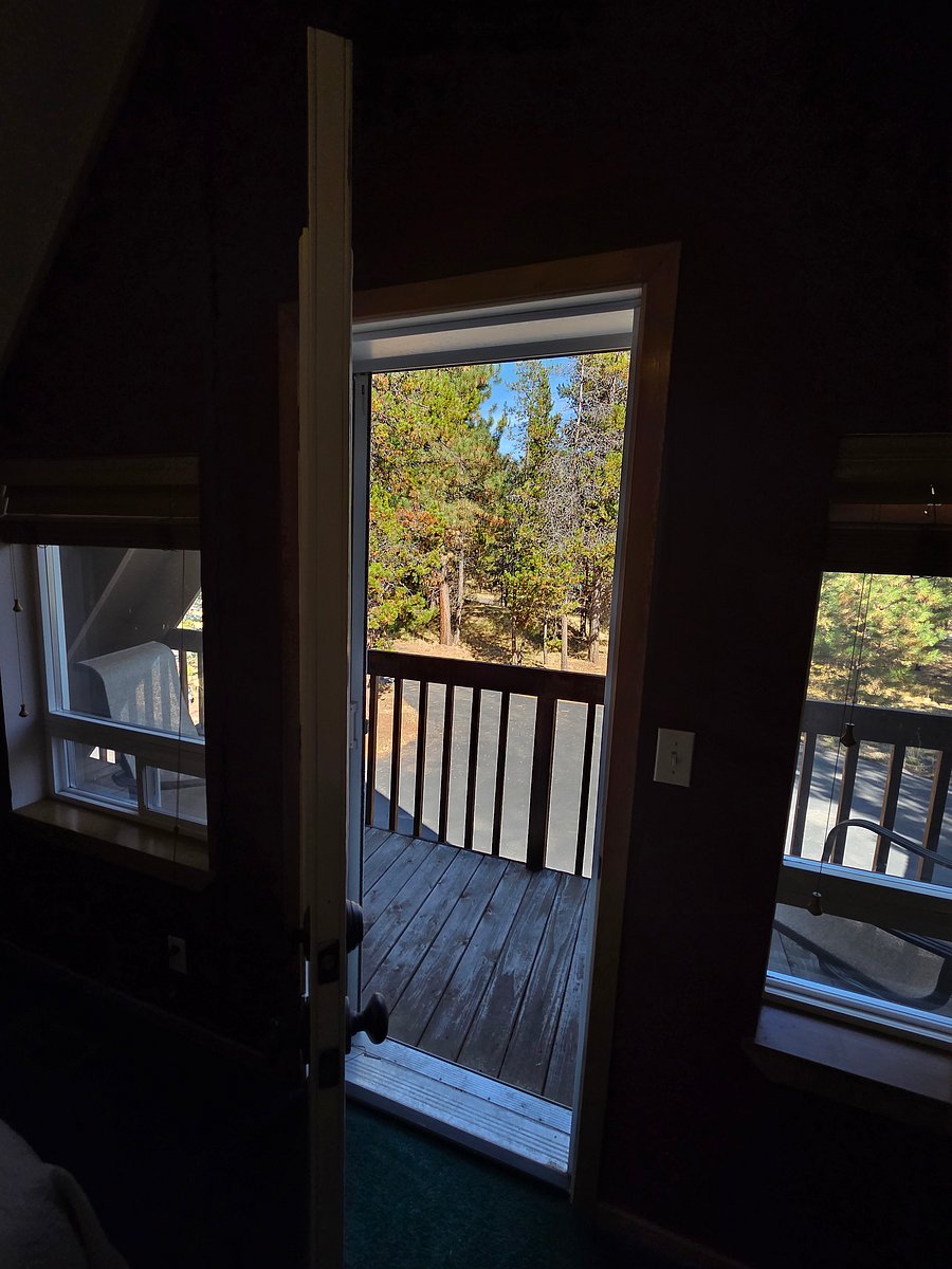 Furnished Finder property 1049813_1 photo 18