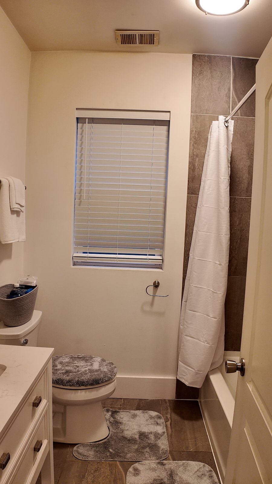 Furnished Finder property 1049815_1 photo 10
