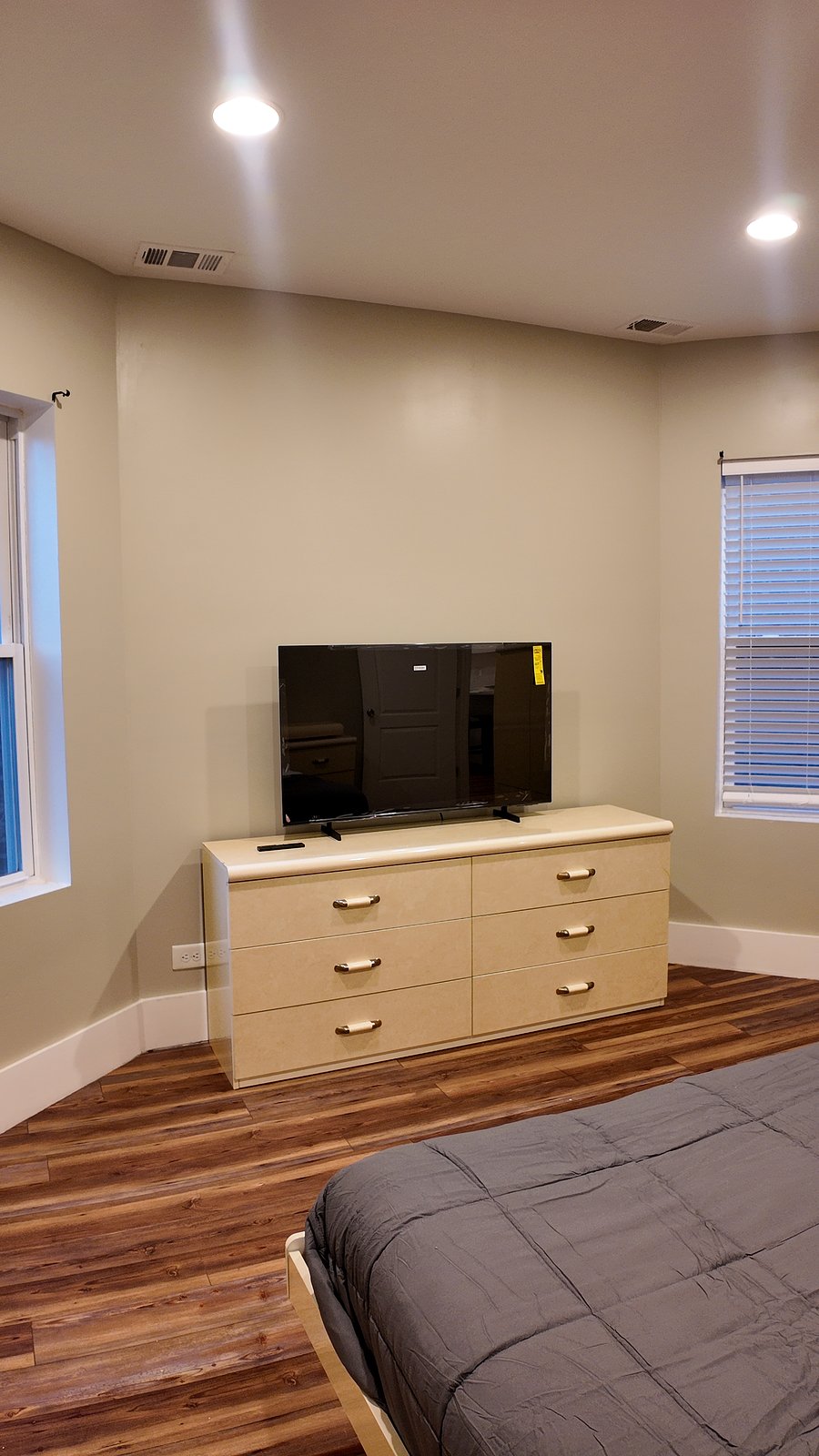 Furnished Finder property 1049815_1 photo 11