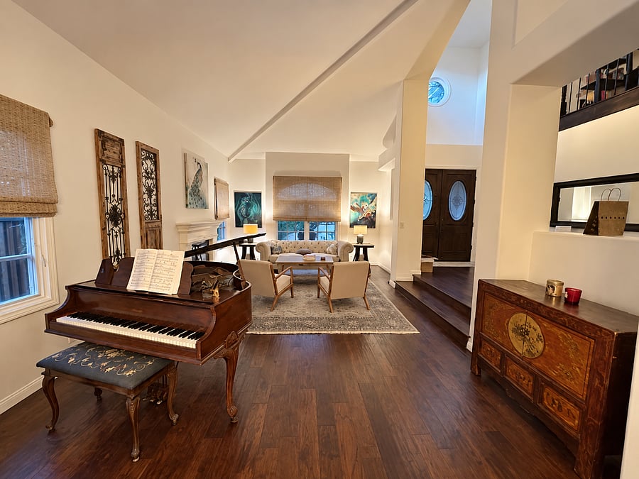 Furnished Finder property 1049818_1 photo 11