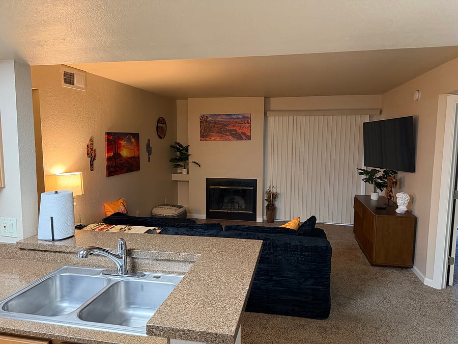 Furnished Finder property 1049820_1 photo 8