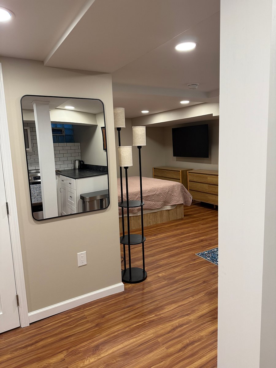 Furnished Finder property 1049821_1 photo 2