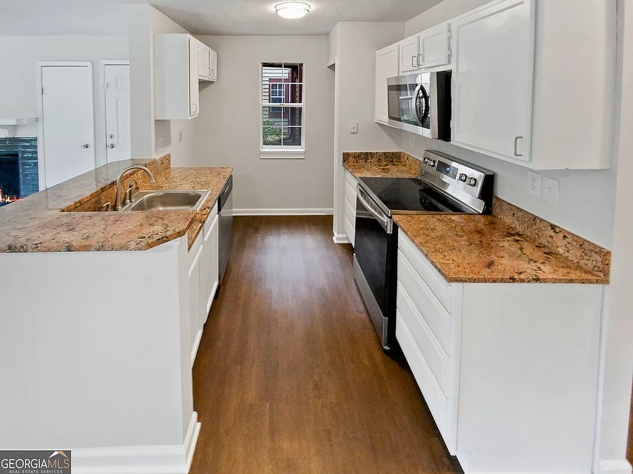 Furnished Finder property 1049825_1 photo 6