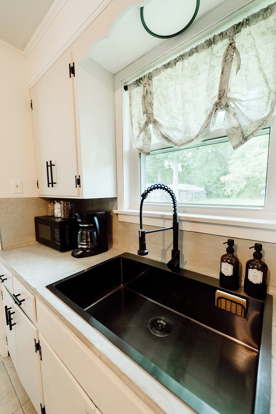Furnished Finder property 1049827_1 photo 17