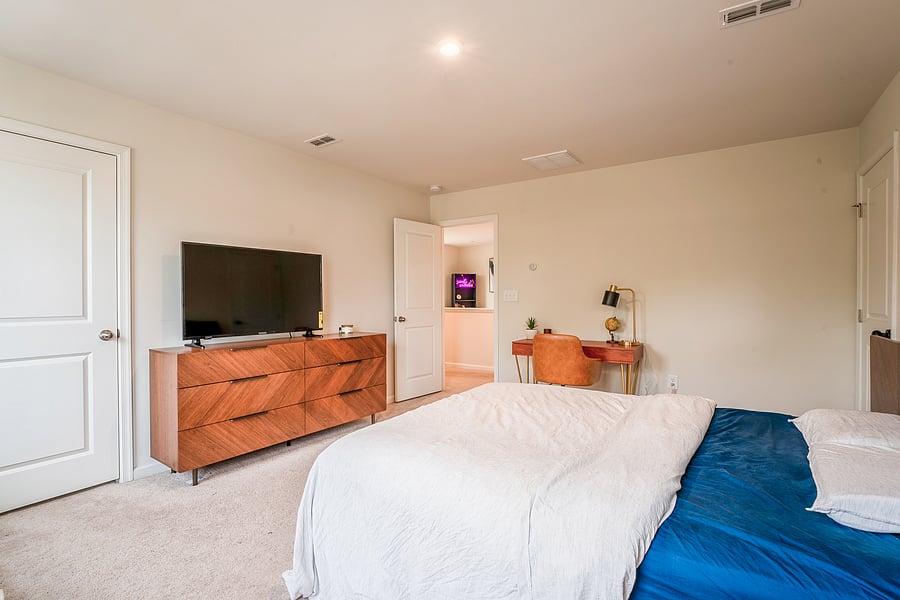 Furnished Finder property 1049842_1 photo 11