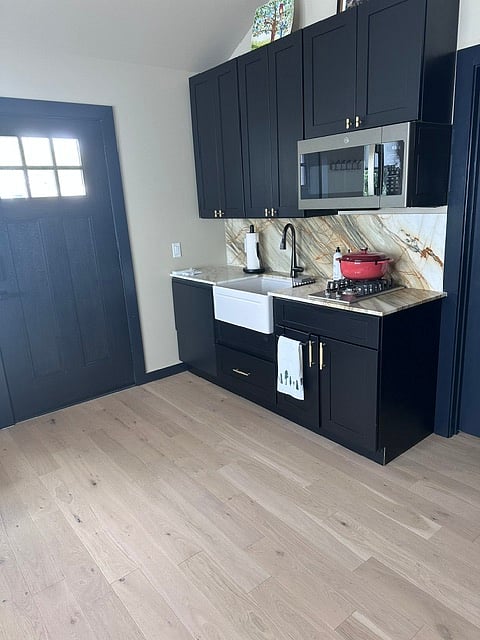 Furnished Finder property 1049855_1 photo 8