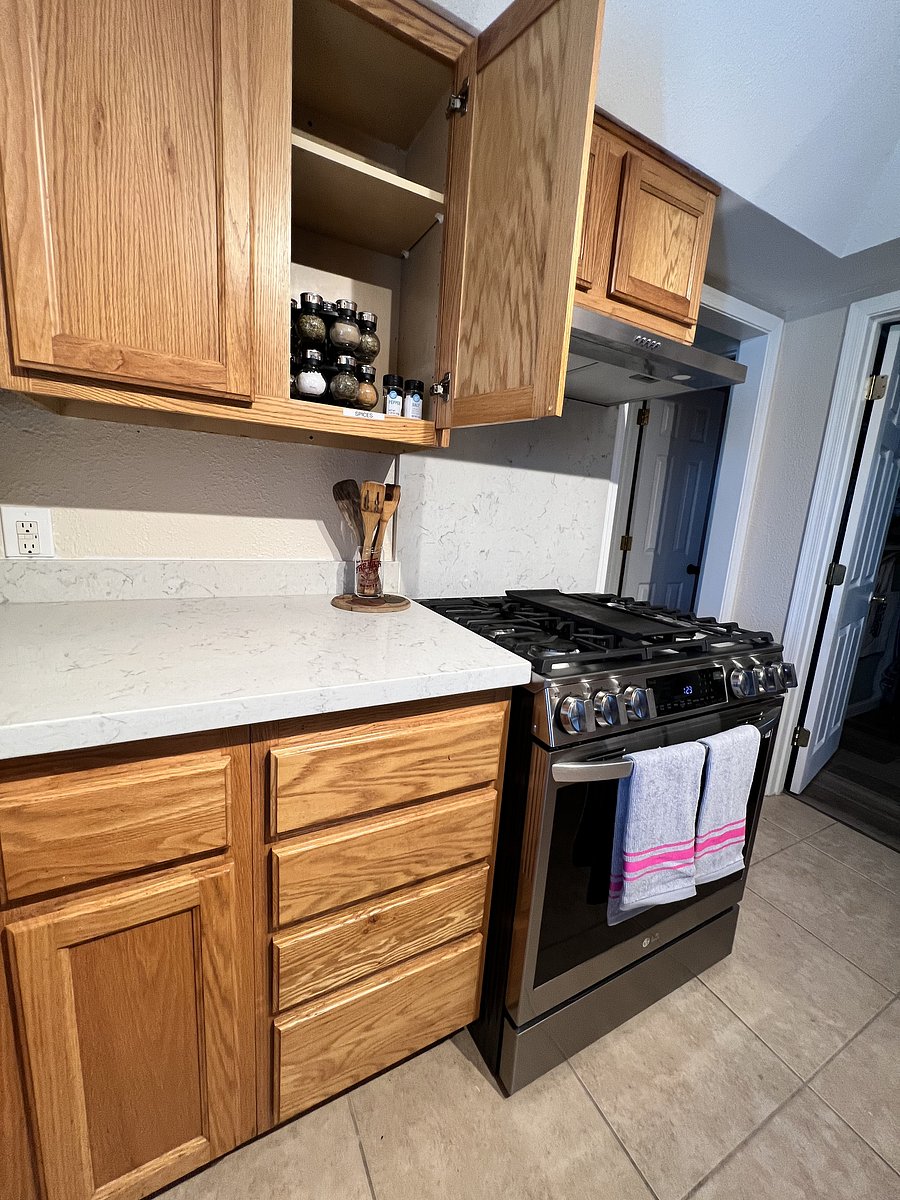 Furnished Finder property 1049862_1 photo 23