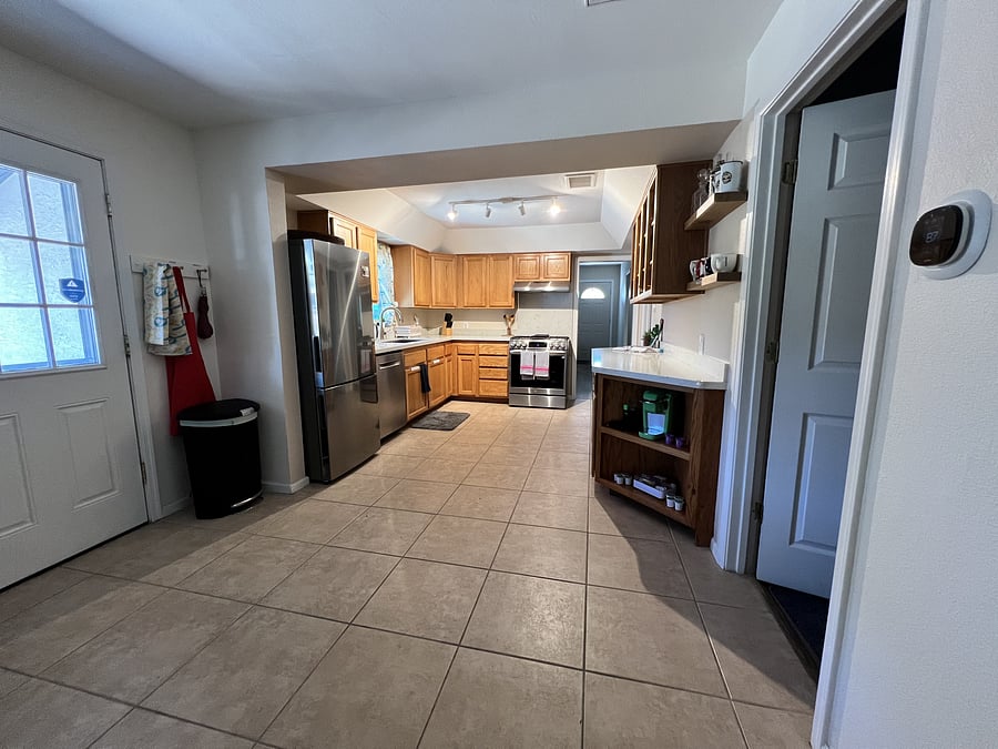 Furnished Finder property 1049862_1 photo 28