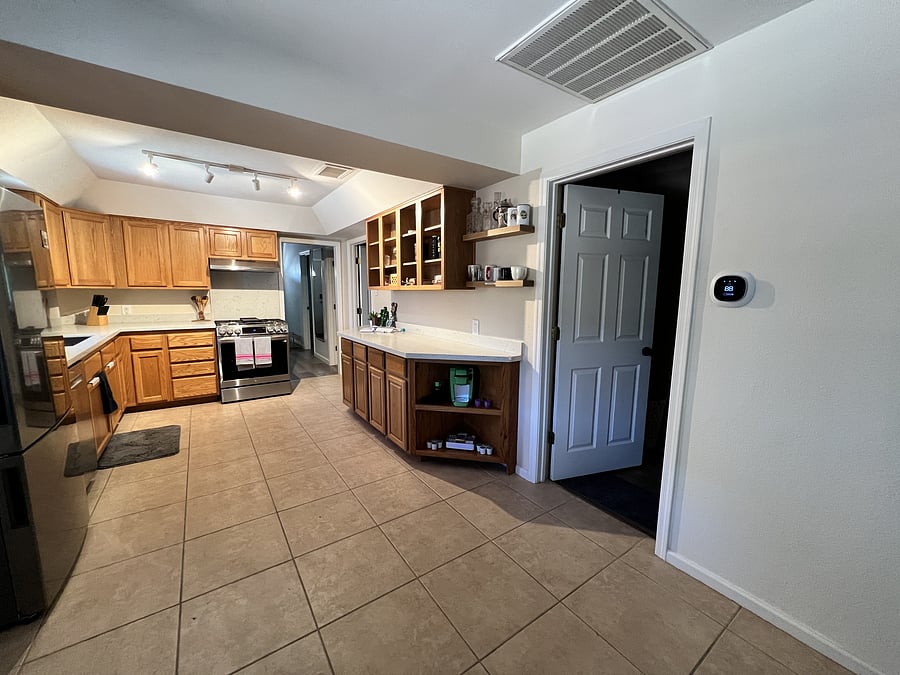 Furnished Finder property 1049862_1 photo 25