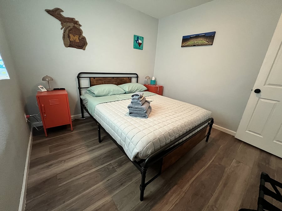Furnished Finder property 1049862_1 photo 38