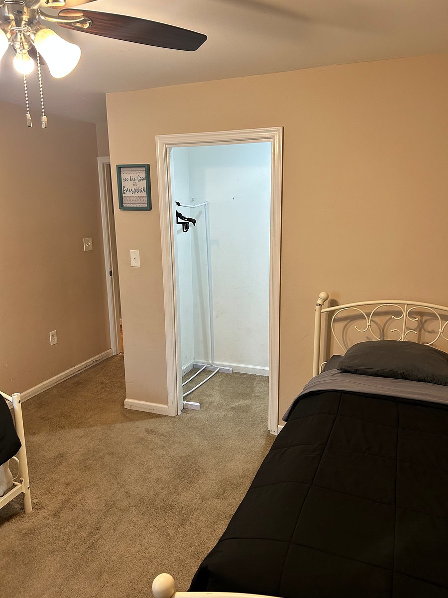 Furnished Finder property 1049869_1 photo 15