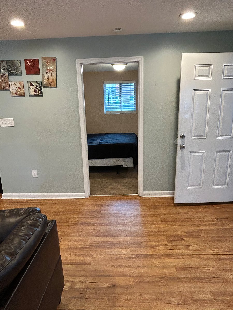 Furnished Finder property 1049869_1 photo 10
