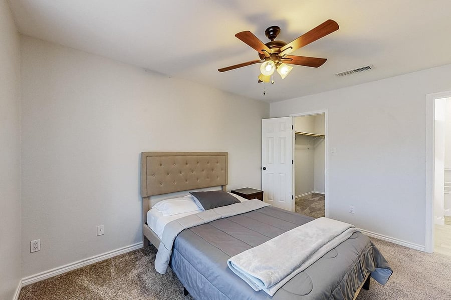 Furnished Finder property 1049874_1 photo 9