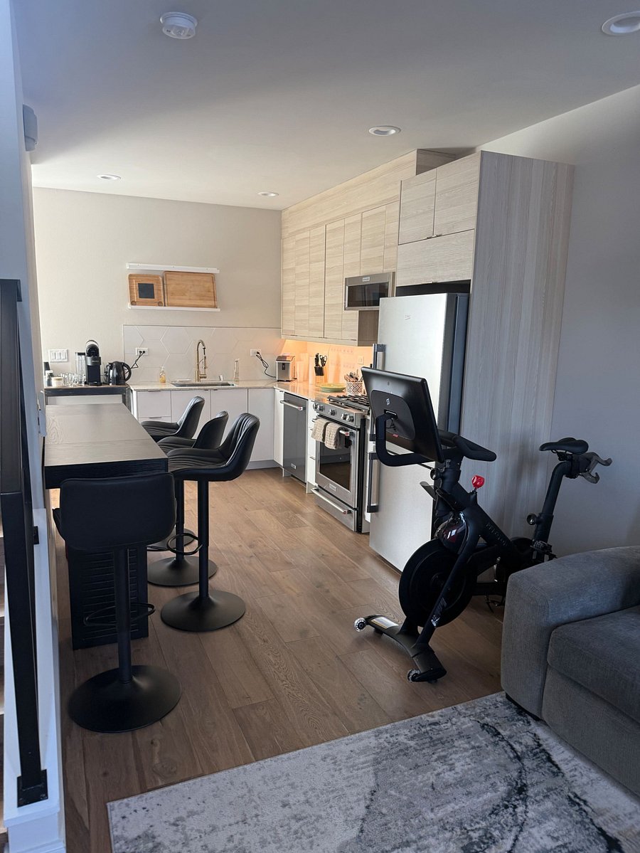 Furnished Finder property 1049885_1 photo 4