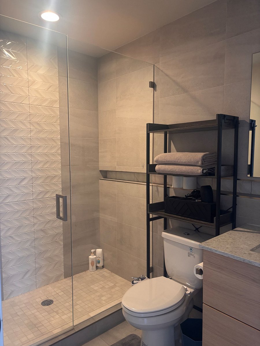 Furnished Finder property 1049885_1 photo 15