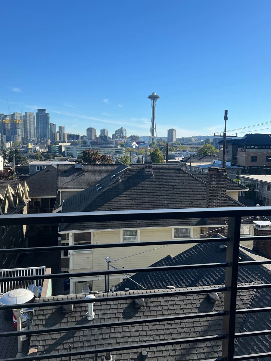 Furnished Finder property 1049885_1 photo 21