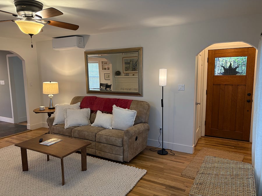 Furnished Finder property 1049892_1 photo 3