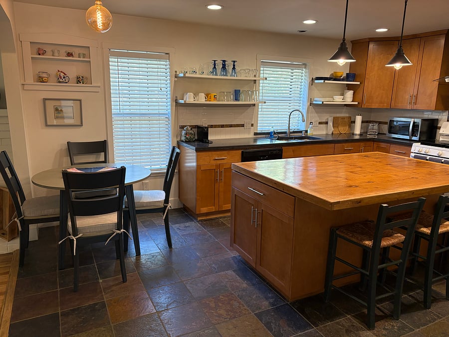 Furnished Finder property 1049892_1 photo 6